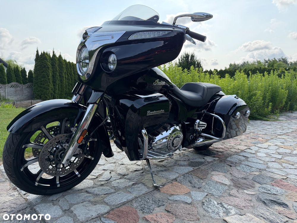 Indian Roadmaster - 36