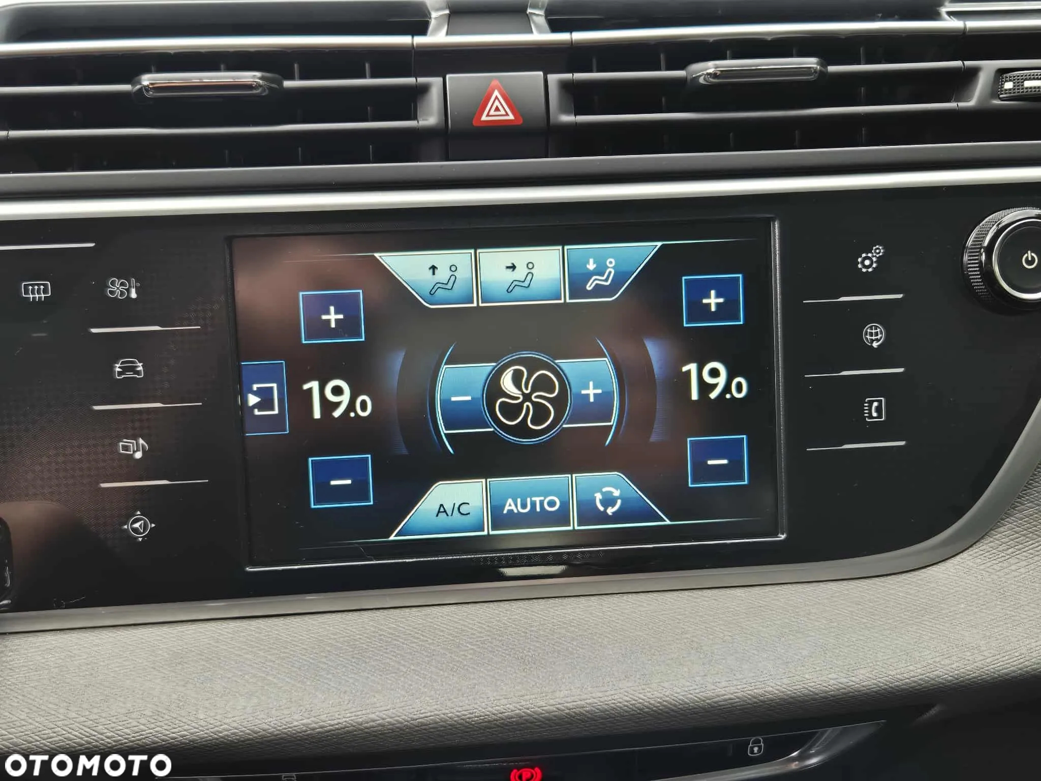 Citroën C4 Grand Picasso 2.0 HDi Exclusive MCP - 19