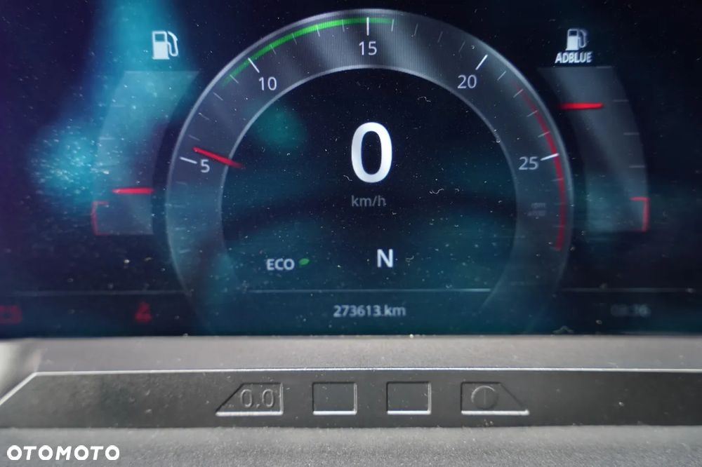 VDL FHD 2 / EURO6 / USB / NA GWARANCJI ! / SPROWADZONY / - 40