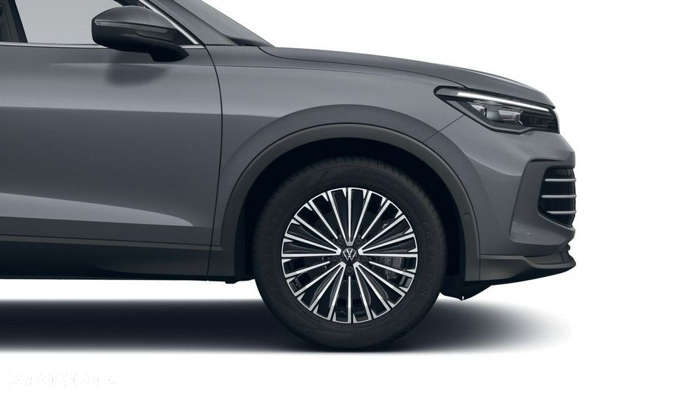 Volkswagen Tiguan - 8