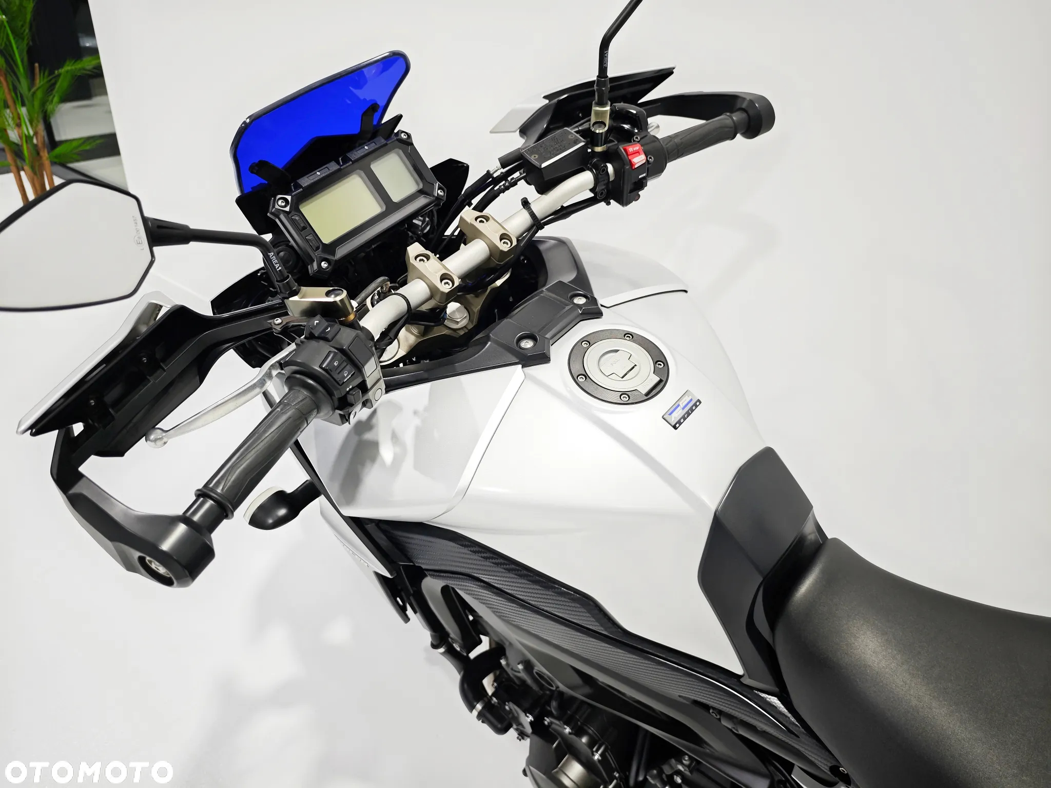Yamaha MT - 20