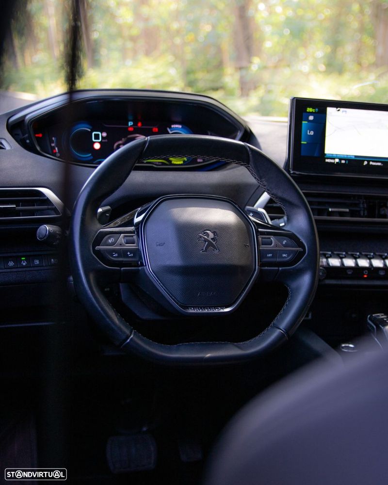 Peugeot 3008 1.6 Hybrid Allure Pack e-EAT8 - 36