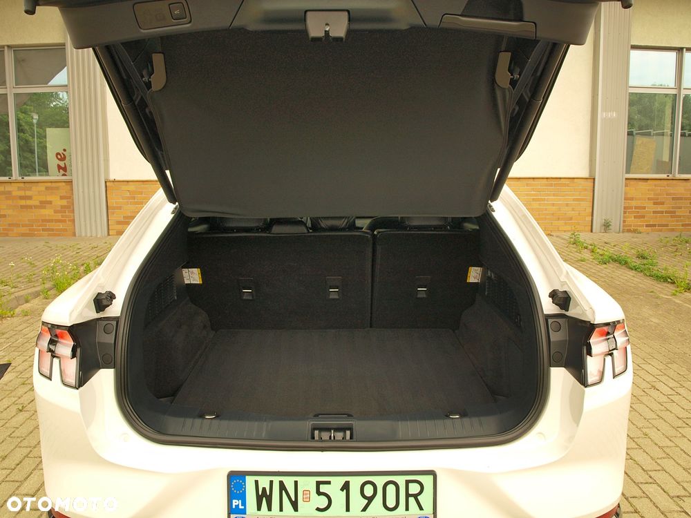 Ford Mustang Mach-E PREMIUM - 20