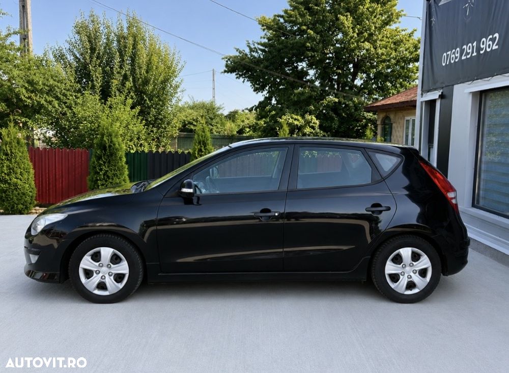 Hyundai i30 1.4MPi Highway - 10