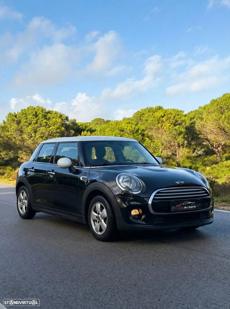 MINI 5 Portas Cooper D Aut. - 2