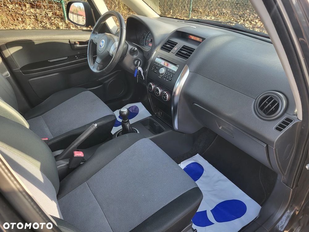 Fiat Sedici 1.6 16V 4x4 Luxury - 14