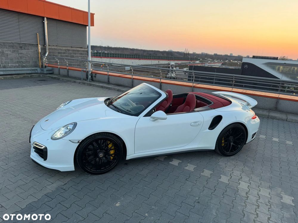 Porsche 911 - 9