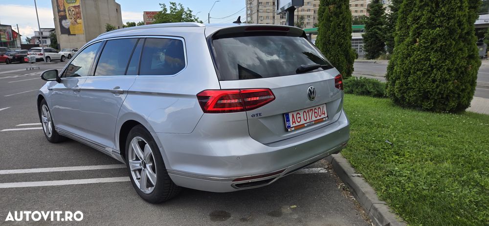 Volkswagen Passat - 13