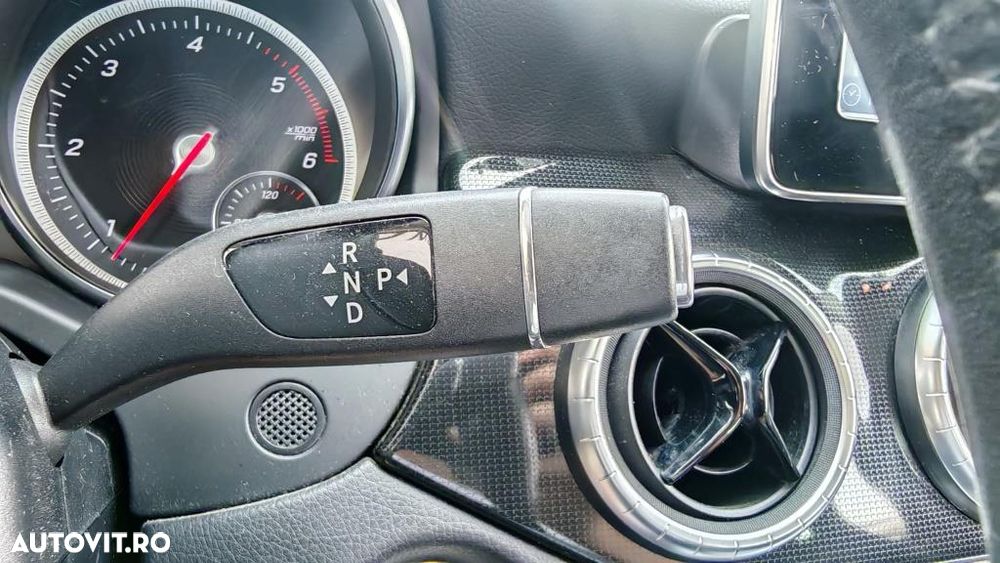 Mercedes-Benz CLA 200 d 7G-DCT AMG Line - 15