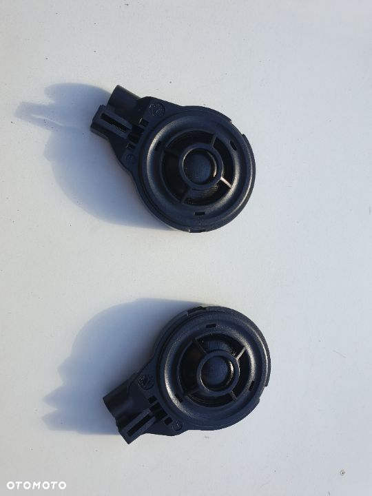 Głośnik Bang Olufsen Audi A4 B9