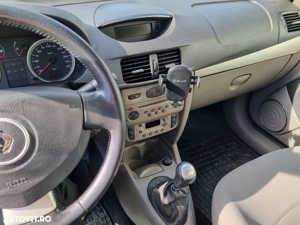 Renault Symbol 1.6 16V Collection - 5