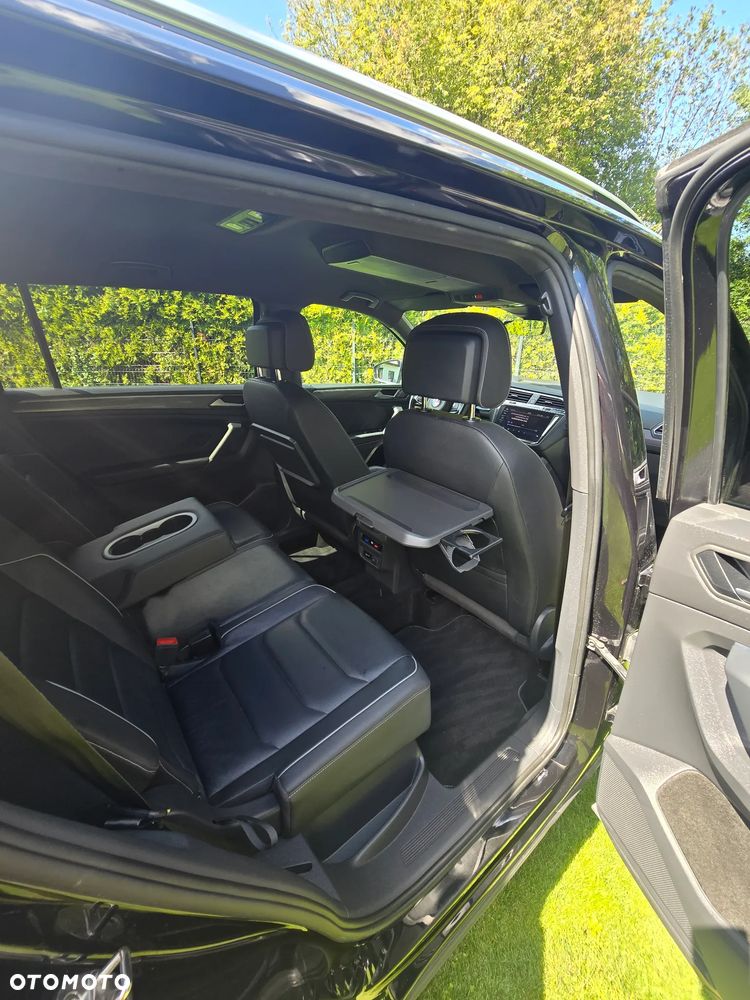 Volkswagen Tiguan Allspace - 11