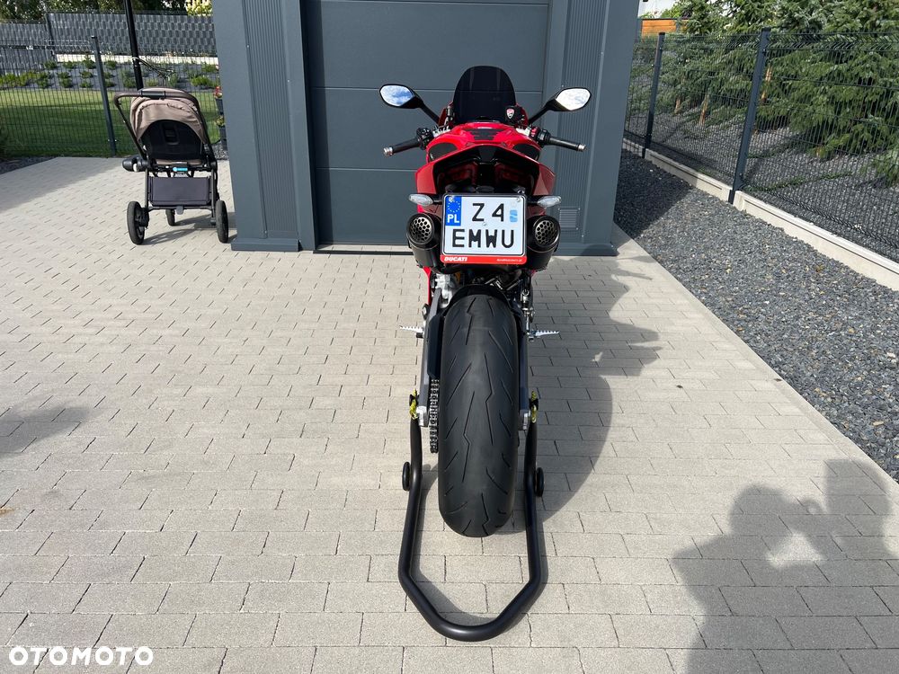 Ducati Panigale V2 - 4