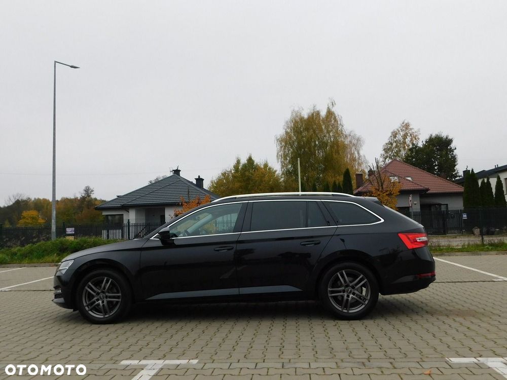 Skoda Superb 2.0 TDI Style DSG7 - 20