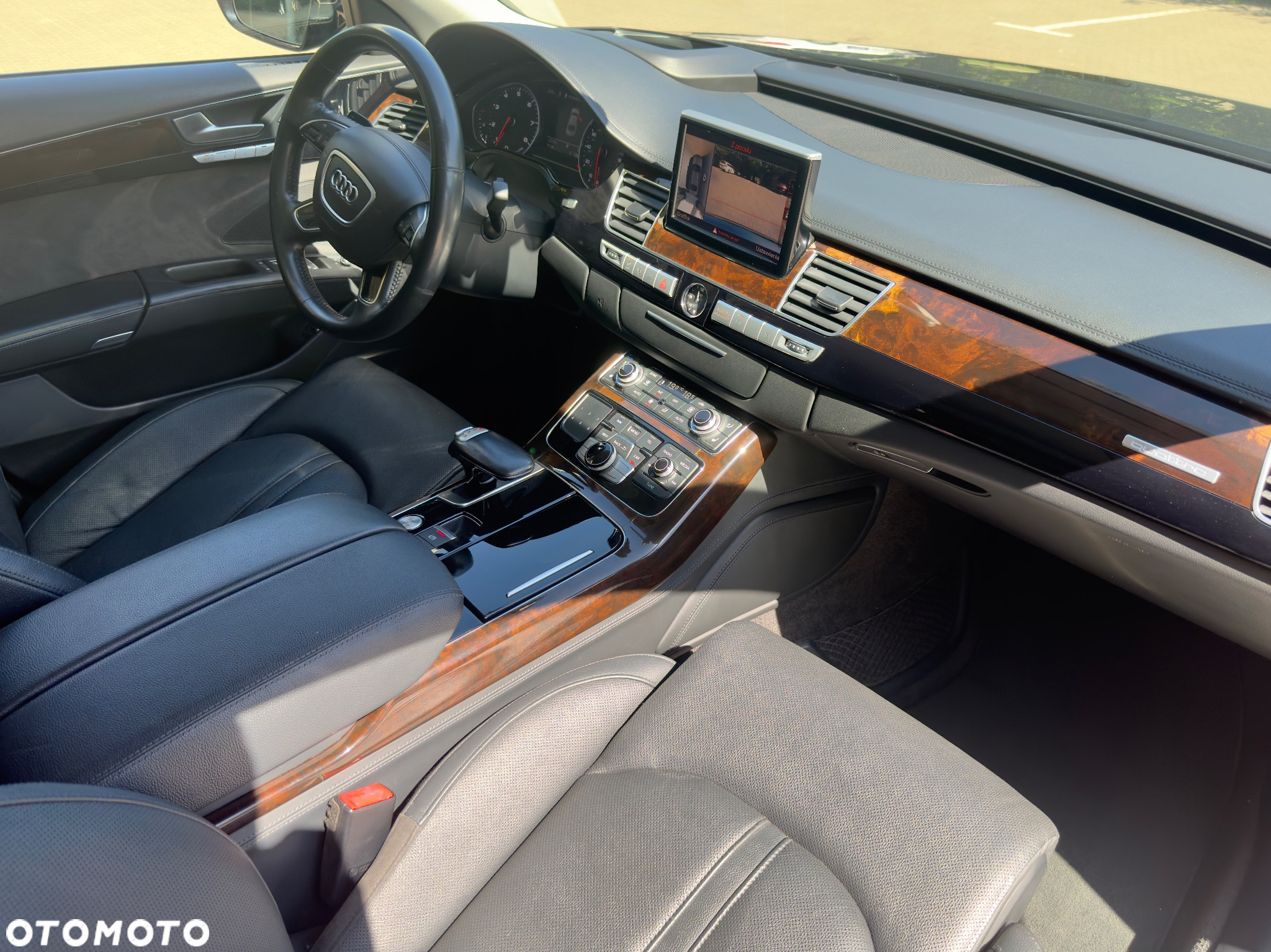 Audi A8 - 12