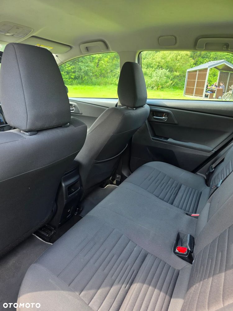 Toyota Auris Hybrid 135 Premium - 11