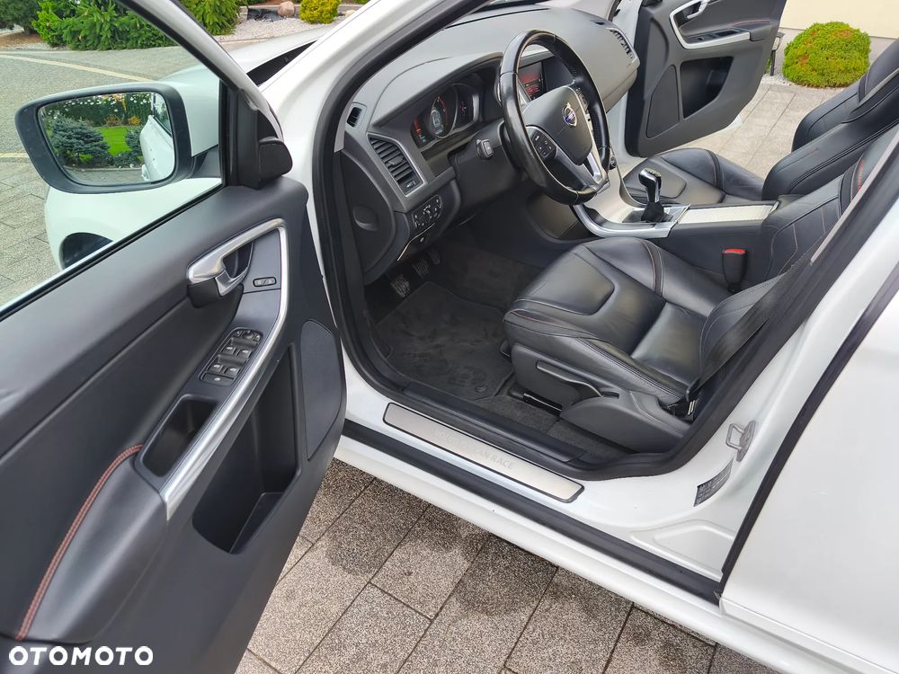 Volvo XC 60 D3 Ocean Race - 9