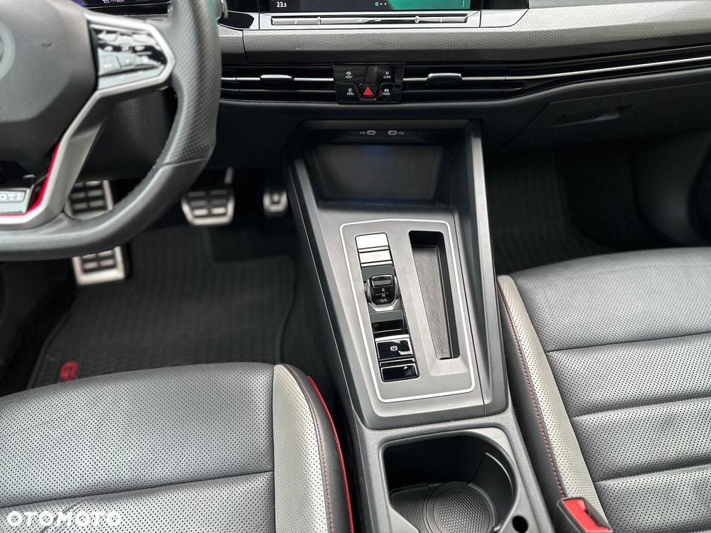 Volkswagen Golf 2.0 TSI OPF DSG GTI - 24