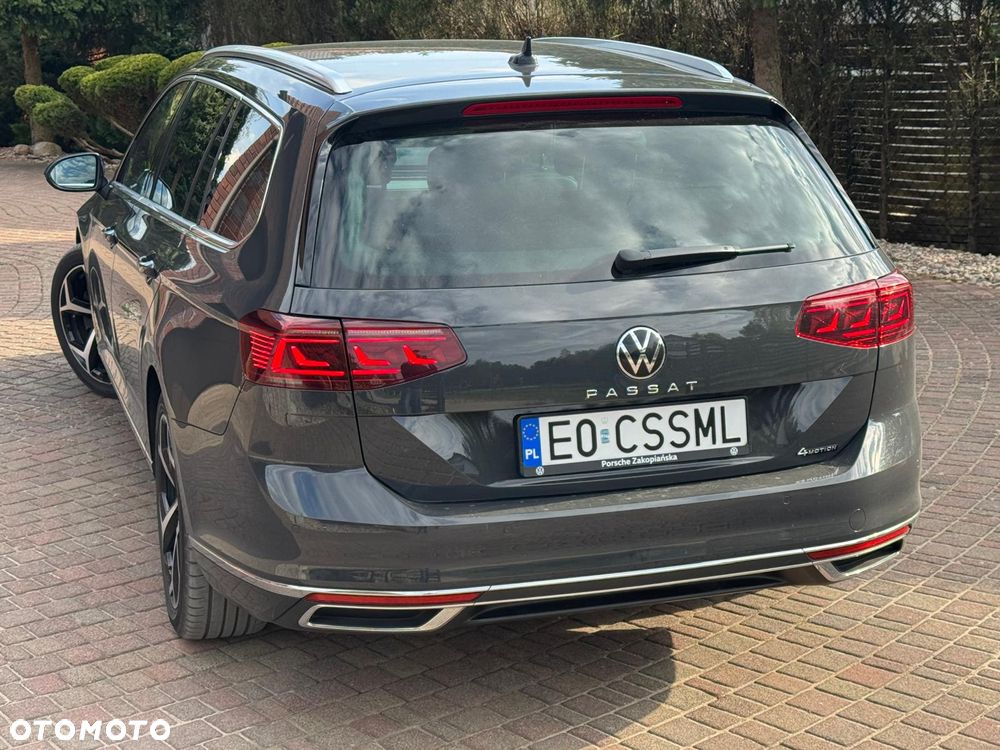 Volkswagen Passat - 16