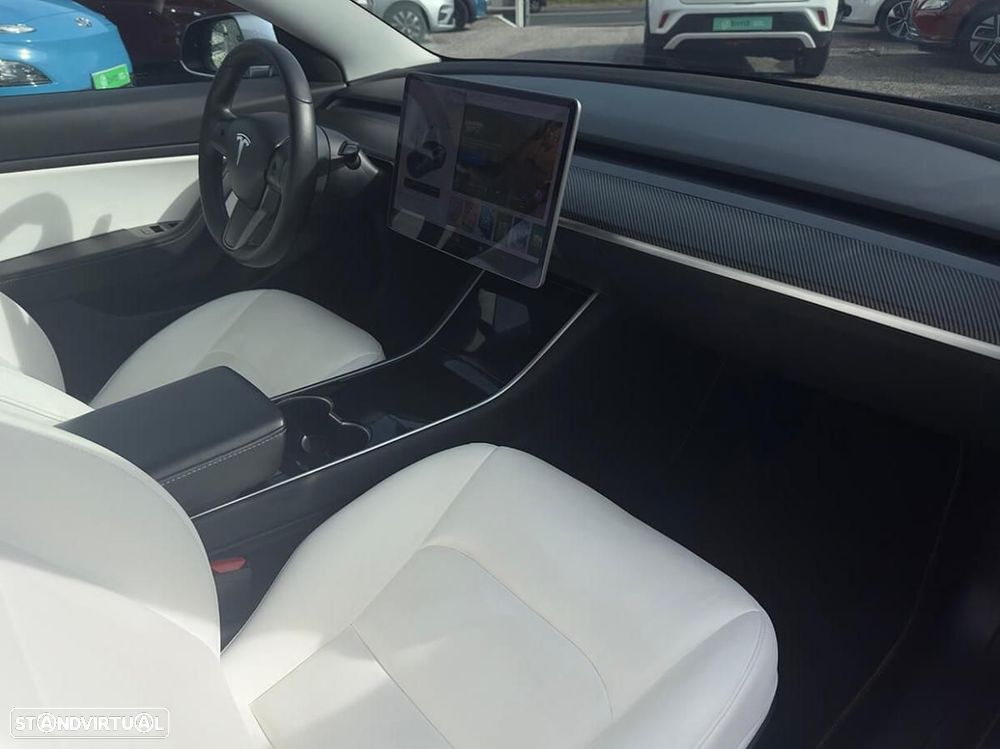 Tesla Model 3 Long-Range Dual Motor AWD - 19