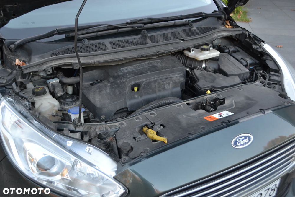 Ford Galaxy - 15