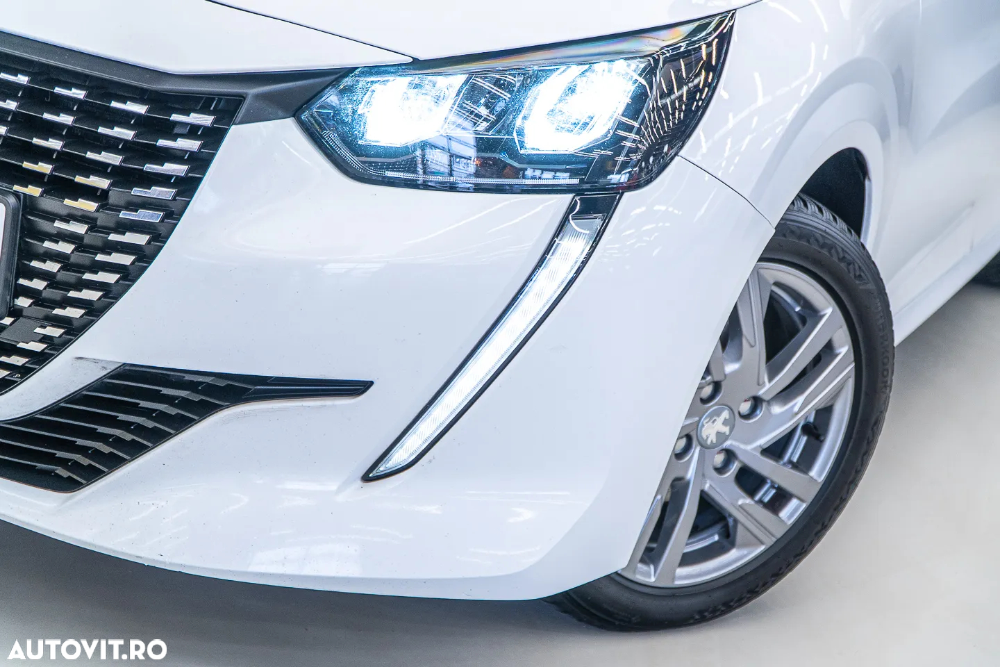 Peugeot 208 PureTech 75 Allure Pack - 35