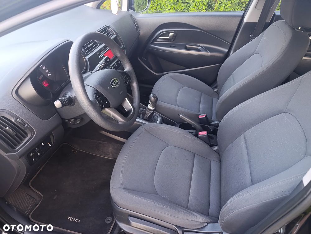 Kia Rio 1.1 crdi L - 10