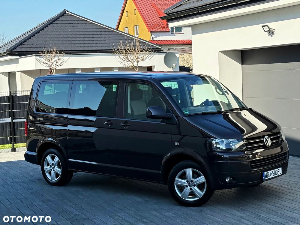 Volkswagen Multivan - 11