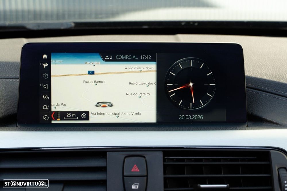 BMW 330 e iPerformance Pack M - 18