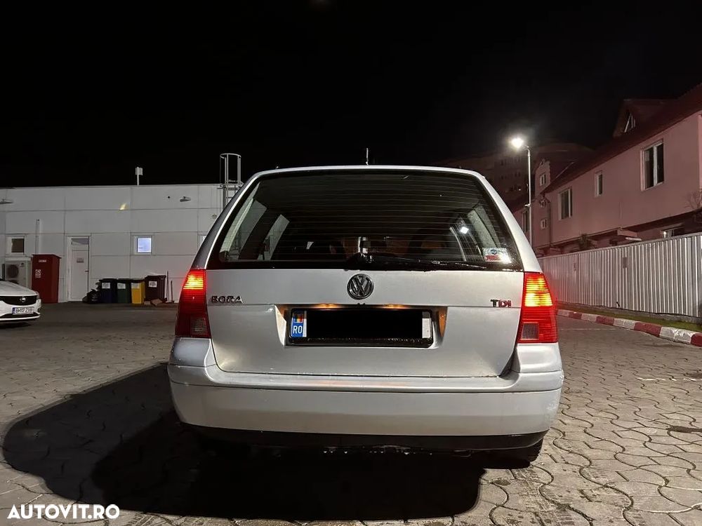 Volkswagen Bora 1.9TDI Comfortline - 5