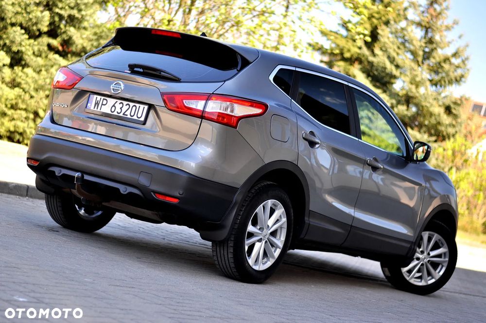 Nissan Qashqai 1.6 DIG-T N-Connecta - 10