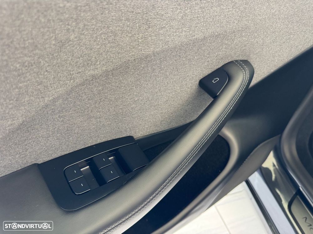 Tesla Model 3 Tração Traseira - 17