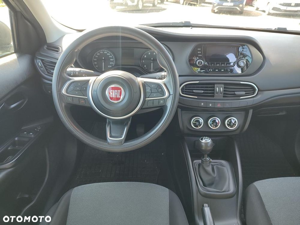 Fiat Tipo 1.4 Classic - 11