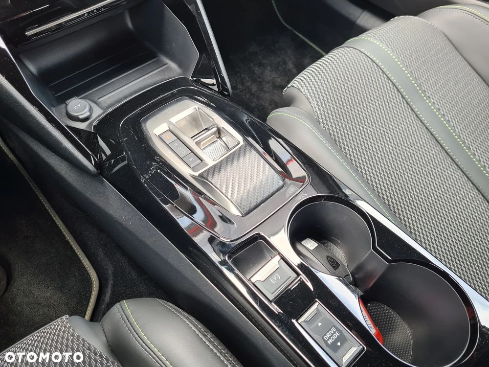 Peugeot 2008 1.2 PureTech GT S&S EAT8 - 24