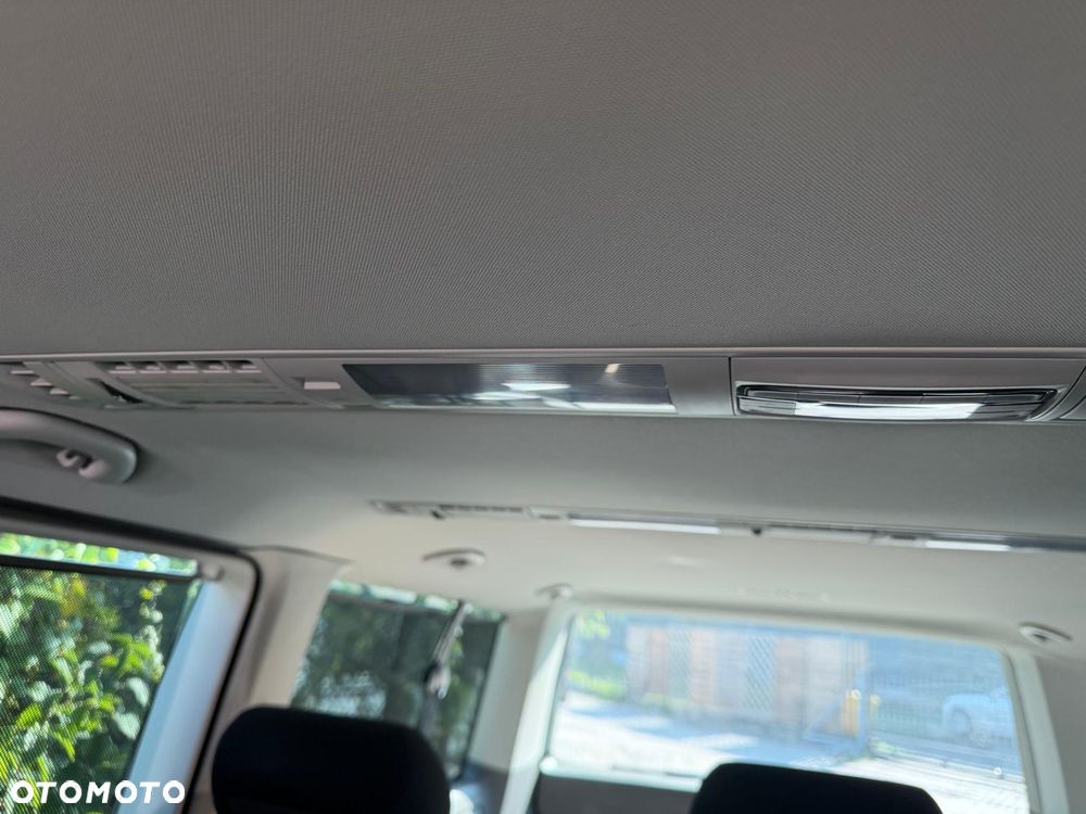 Volkswagen Caravelle 2.0 TDI L2 Comfortline - 15
