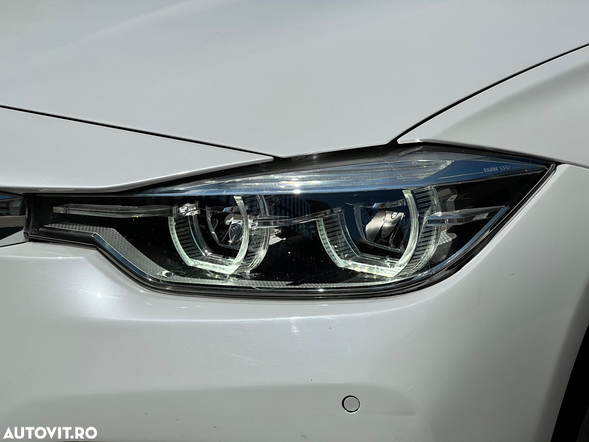 BMW Seria 3 318d Touring Aut. Advantage - 16