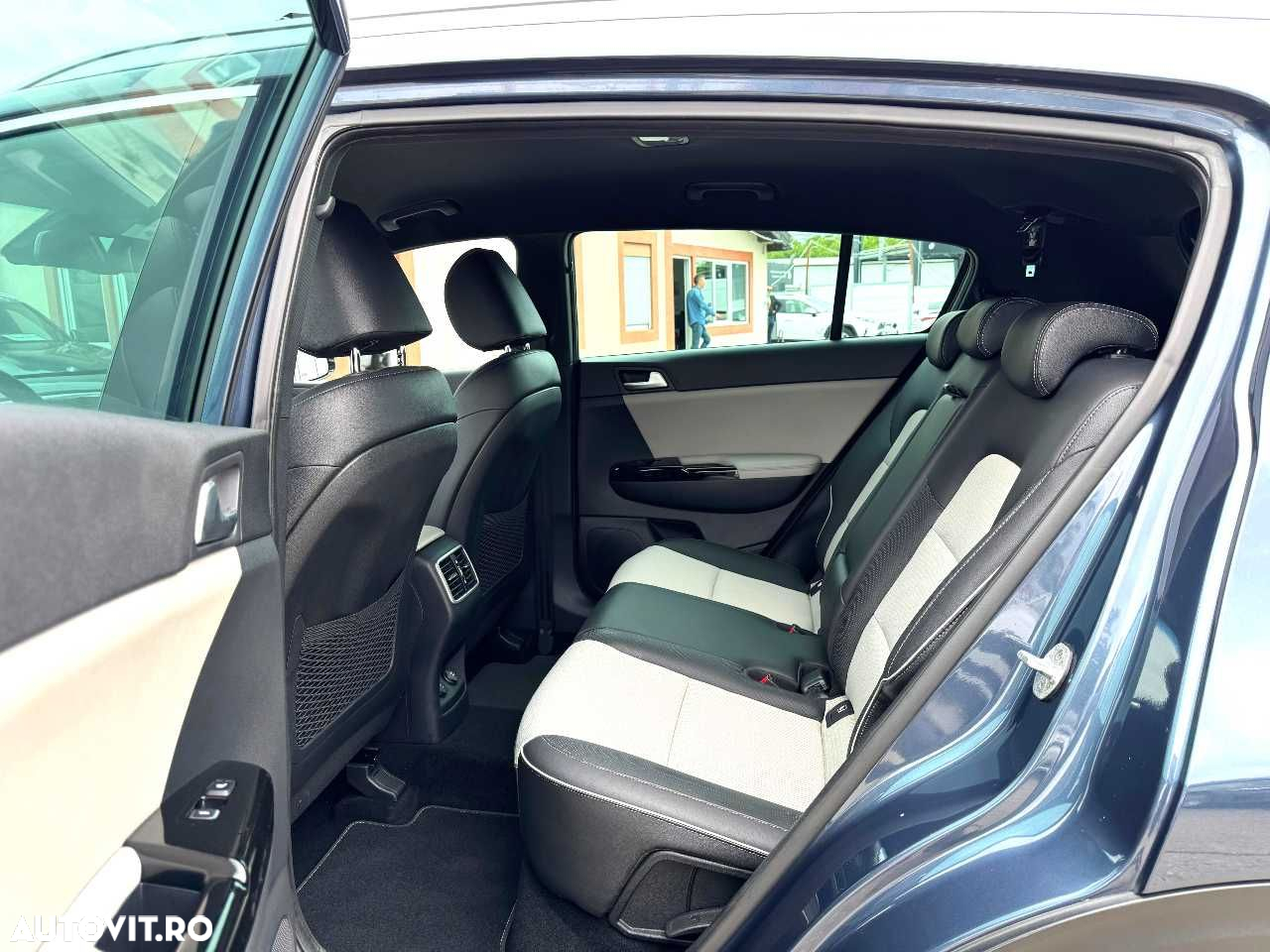 Kia Sportage - 21