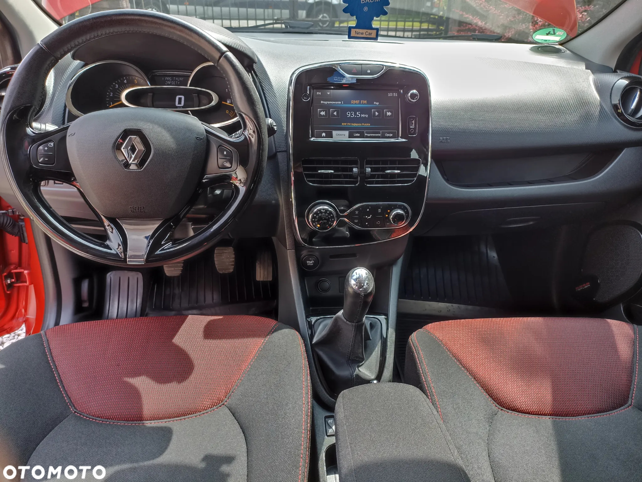 Renault Clio - 16