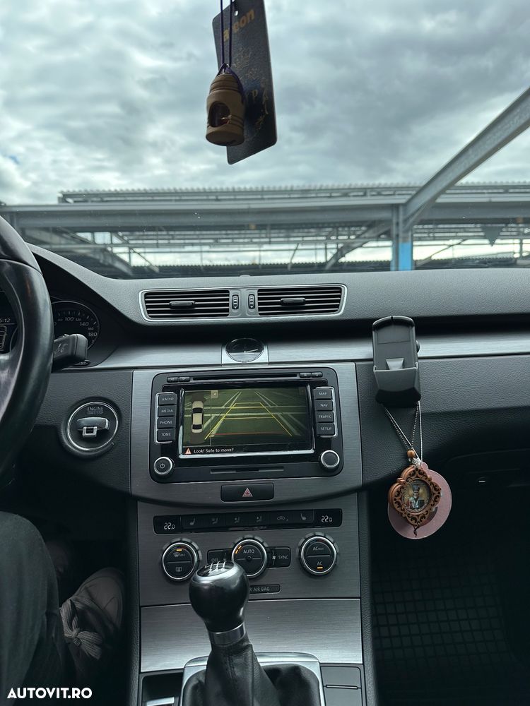 Volkswagen Passat Variant 2.0 TDI 4Motion BlueMotion Technology Comfortline - 10