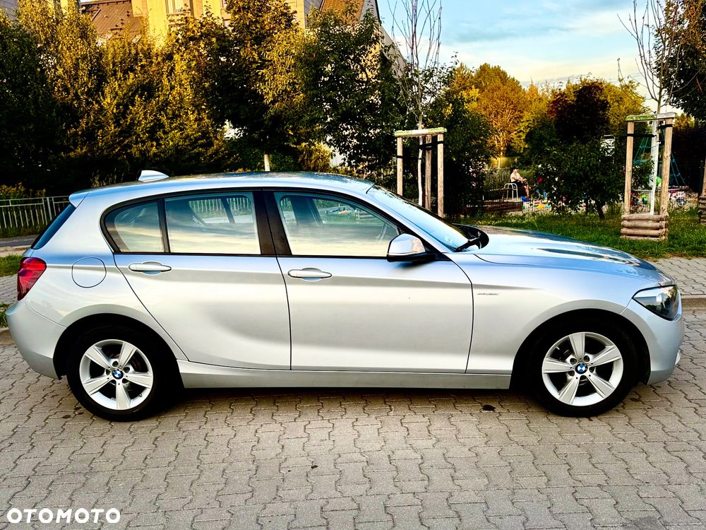 BMW Seria 1 114i - 8