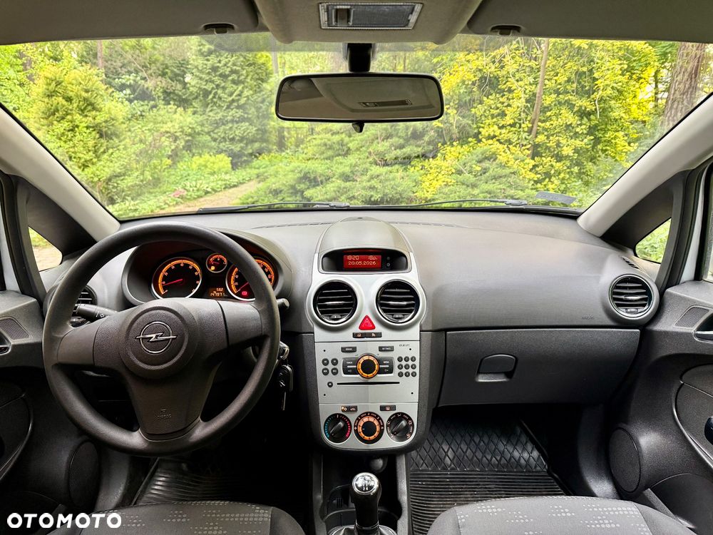 Opel Corsa 1.4 16V Energy - 12
