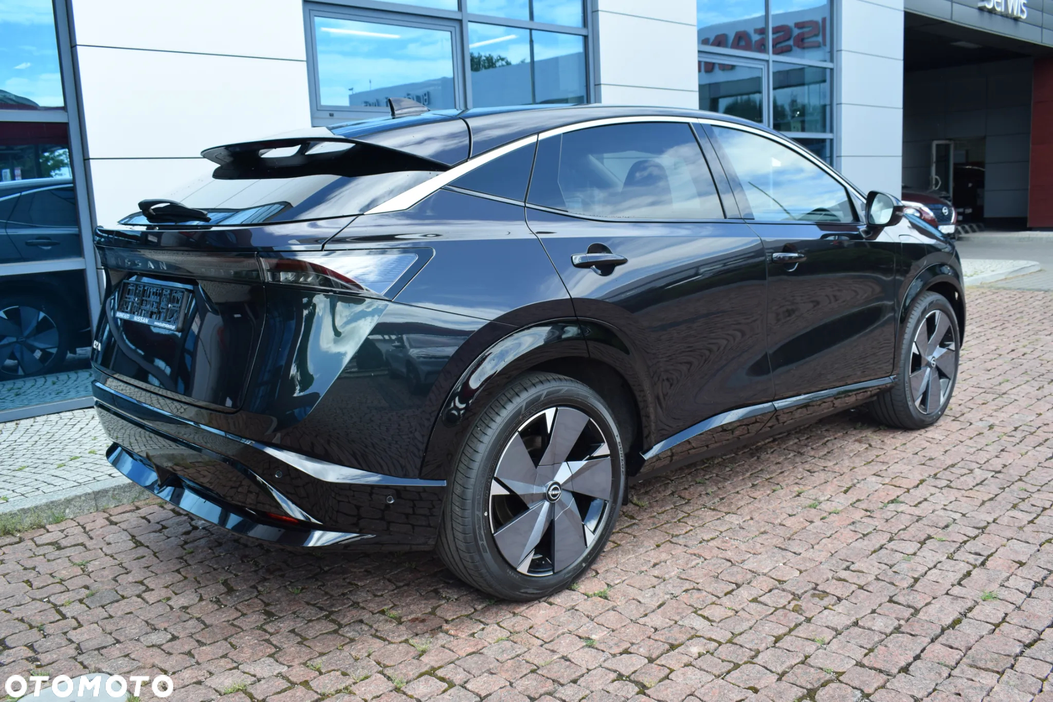 Nissan Ariya 87kWh E-4orce Evolve - 3
