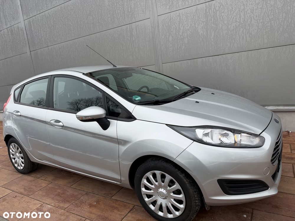 Ford Fiesta - 4