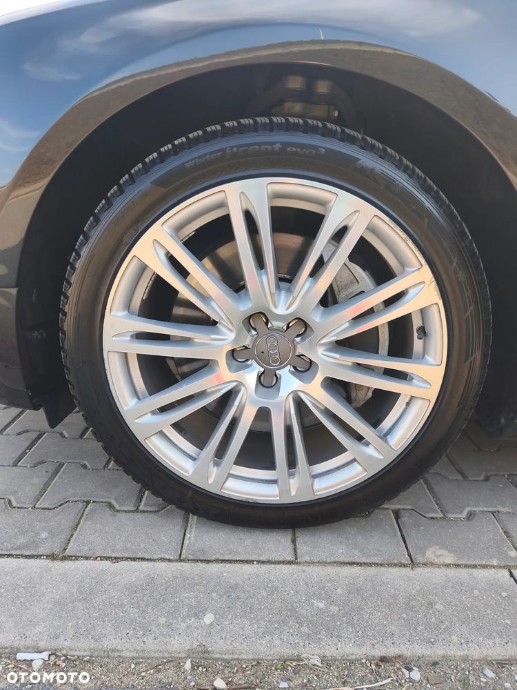 Audi A8 4.2 FSI Quattro tiptronic Langversion - 14