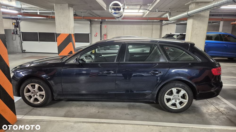 Audi A4 Avant - 5