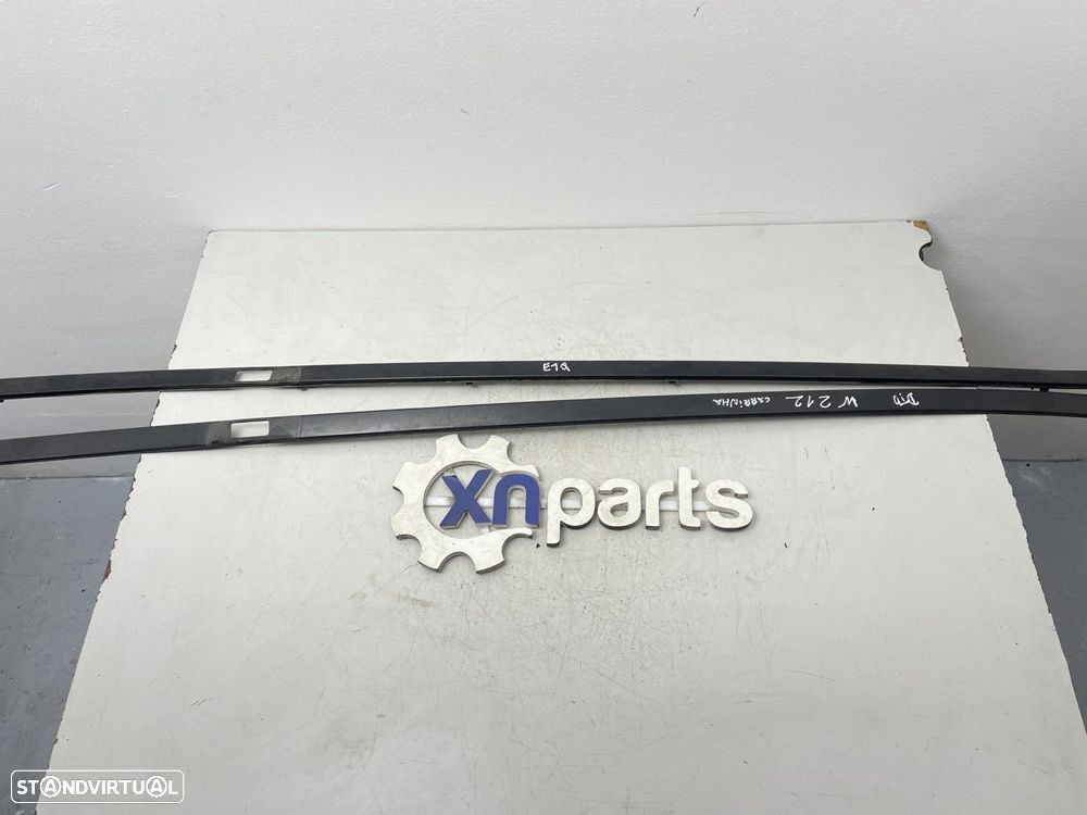 Frisos do tejadilho Dto Esq Preto Usado MERCEDES-BENZ E-CLASS T-Model (S212) E 2... - 1