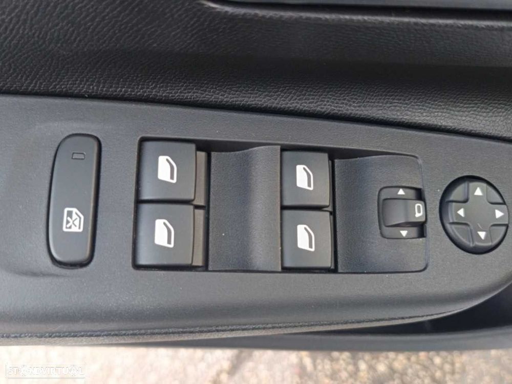 Opel Corsa 1.2 T Edition - 12