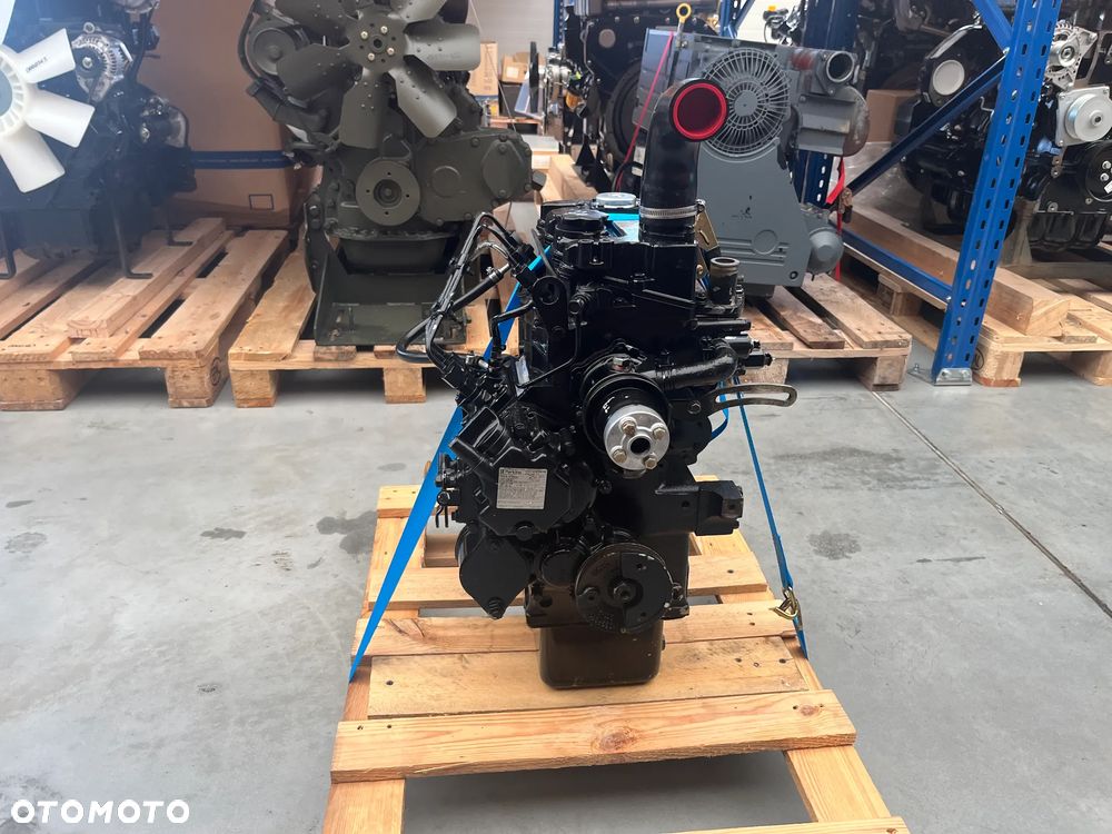 SILNIK Perkins 403D-11 403-11 403 D 11 - 7