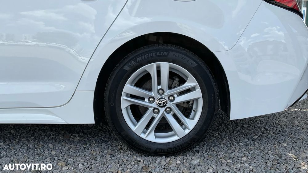 Toyota Corolla 1.8 HSD Dynamic - 25