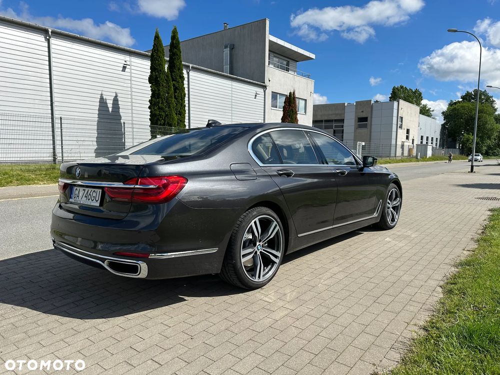 BMW Seria 7 730d xDrive - 6